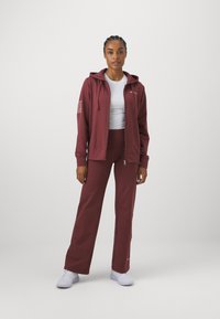 Champion EMOTIONAL DANCE - Gornji dio trenirke - dark brown