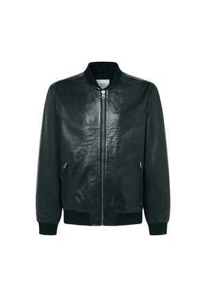 Veste bomber en cuir noir avec une fermeture éclair, des poignets et un ourlet côtelés, et deux poches latérales zippées. Texture lisse avec une coupe classique.