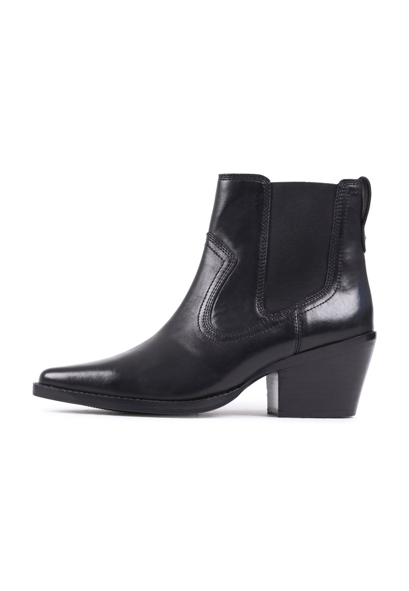 Bottine noire en cuir avec bout pointu, panneaux latéraux élastiques et talon bloc, vue de profil sur fond blanc.