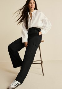 Next SMART BELTED WIDE LEG - Reisitaskuhousut - black