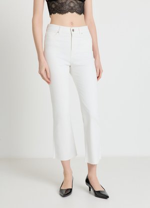 LUNGO UNITA - Jean flare - bianco denim