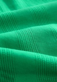 Next REGULAR FIT - Kratke hlače - green