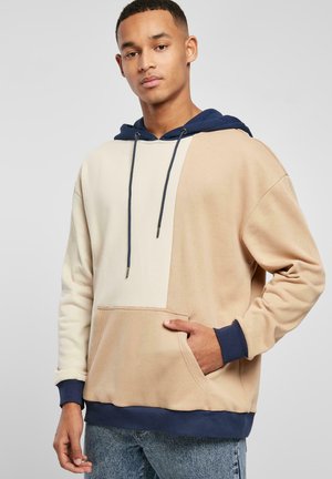 OVERSIZED - Kapuzenpullover - softseagrass unionbeige