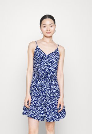 Pieces Petite PCHUMUNA STRAP SHORT DRESS - Φόρεμα ημέρας - classic blue