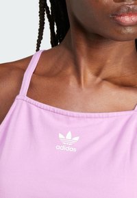 adidas Originals ADICOLOR 3-STRIPES CROP LONG-SLEEVE - Top - preloved purple
