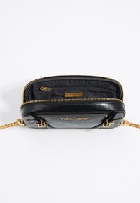 Bimba Y Lola MINI - Soma ar siksnu pāri ķermenim - black