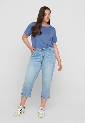 Zizzi JGIA PLUS - Kitsa lõikega teksad - light blue denim