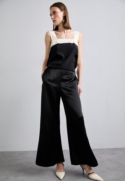 By Malene Birger LUCEE - Kelnės - black