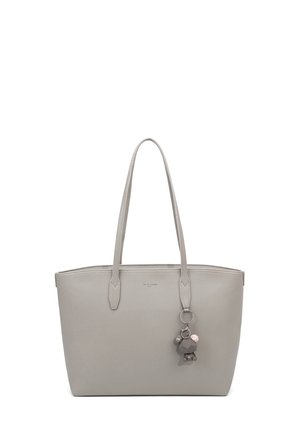 Grijze tote bag met dubbele handvatten, gemaakt van glad synthetisch materiaal. Heeft een charm met een beer en gekleurde accenten. Eenvoudig rechthoekig ontwerp.