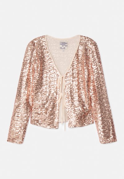 Jacke de lantejoulas cor-de-rosa com mangas longas, decote em V e fecho laço na frente. Forro interior suave e textura refletora em toda a peça.