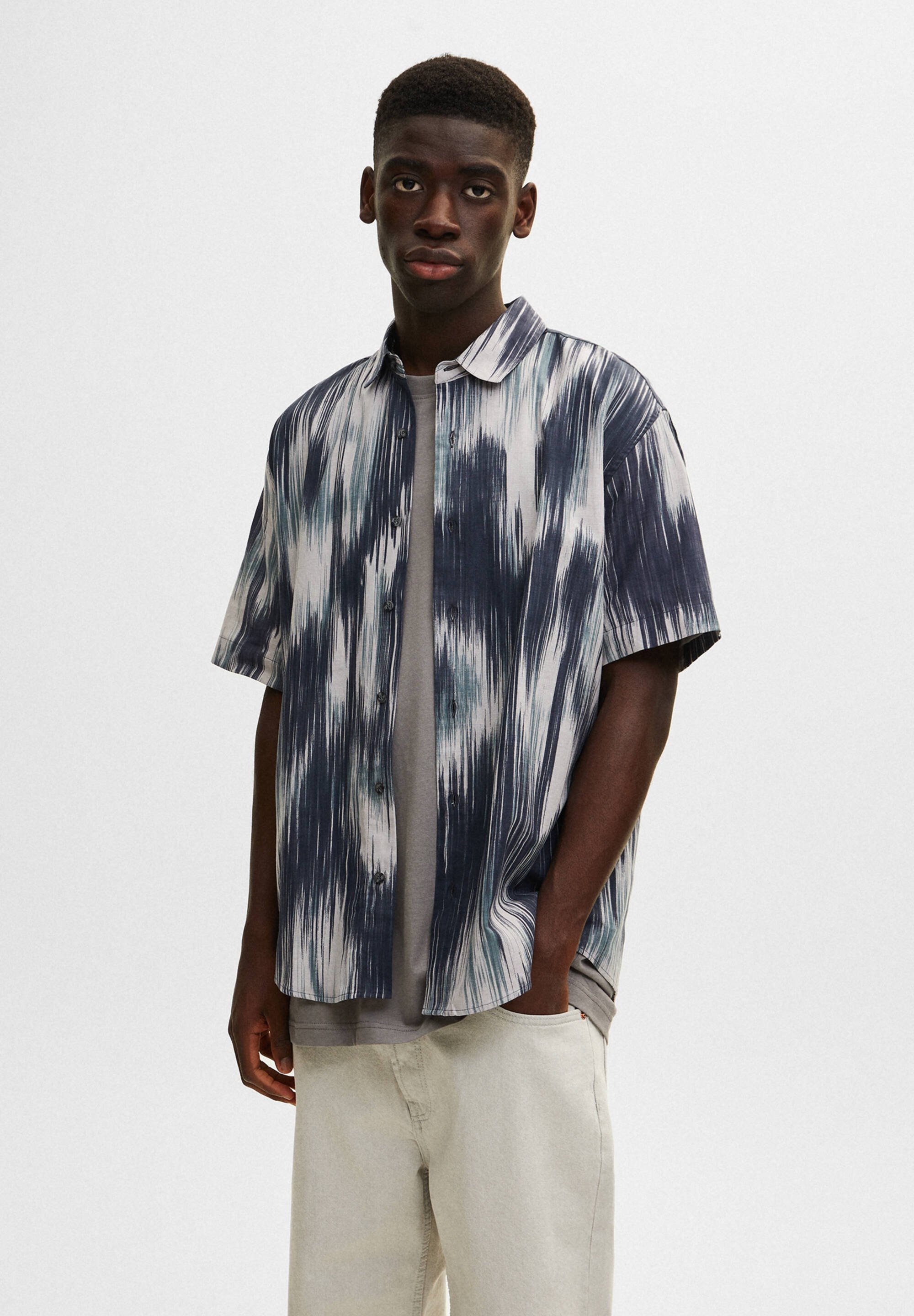 pull and bear short sleeve shirt