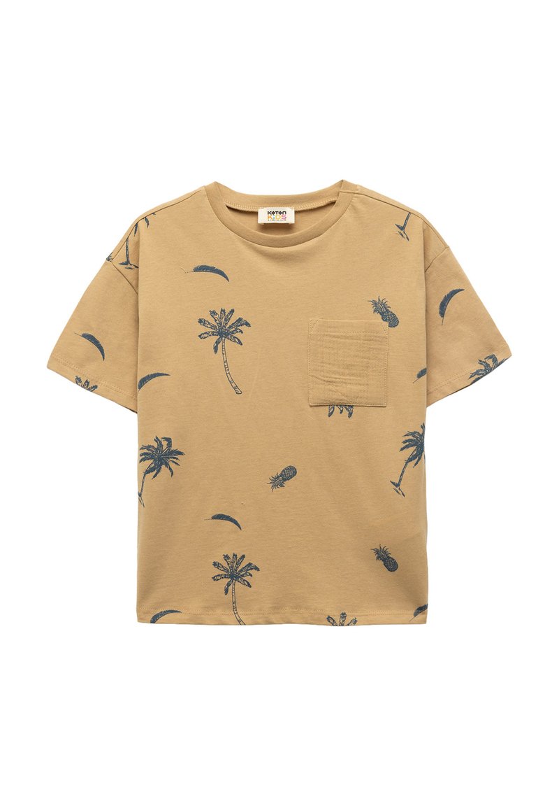 Brun kortærmet T-shirt med marineblå palme- og ananasmønstre, rund halsudskæring og en lille brystlomme. Fremstillet af bomuldsmateriale.