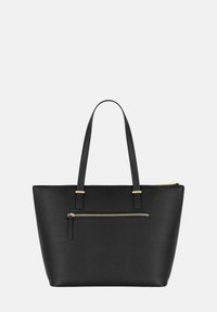 Czarna skórzana torba tote o teksturowanym wykończeniu, z złotymi akcentami, dwiema mocnymi rączkami oraz przednią kieszenią na zamek. Prostokątny kształt.