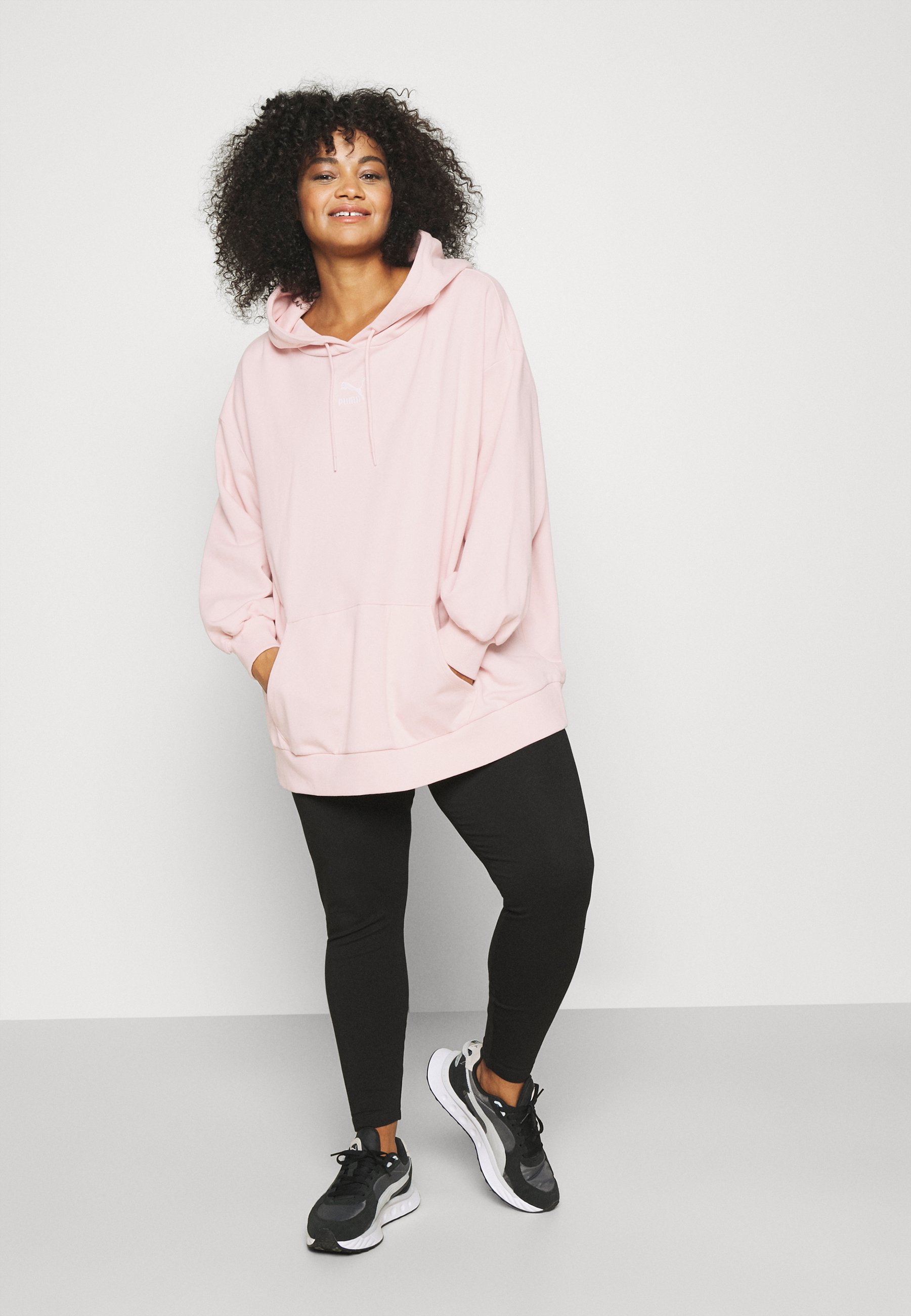 puma classics oversized hoodie