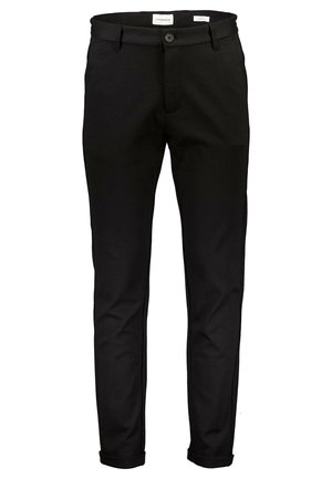 Pantalon noir ajusté en tissu lisse, doté d'une fermeture à bouton, de passants de ceinture et de manches roulées pour un look cintré.