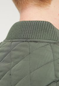 Urban Classics Giacca da mezza stagione - olive