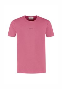 Rosa Baumwoll-T-Shirt mit kurzen Ärmeln, rundem Ausschnitt und "PURE PATH" in Schwarz bedruckt. Glatte Textur mit geradem Saum.