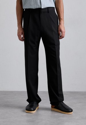 MM6 Maison Margiela PANTS - Broek - black