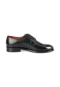 Chaussure habillée en cuir noir avec une finition brillante, dotée d'un bout rond, de lacets et d'un petit talon. Texture lisse et design classique.