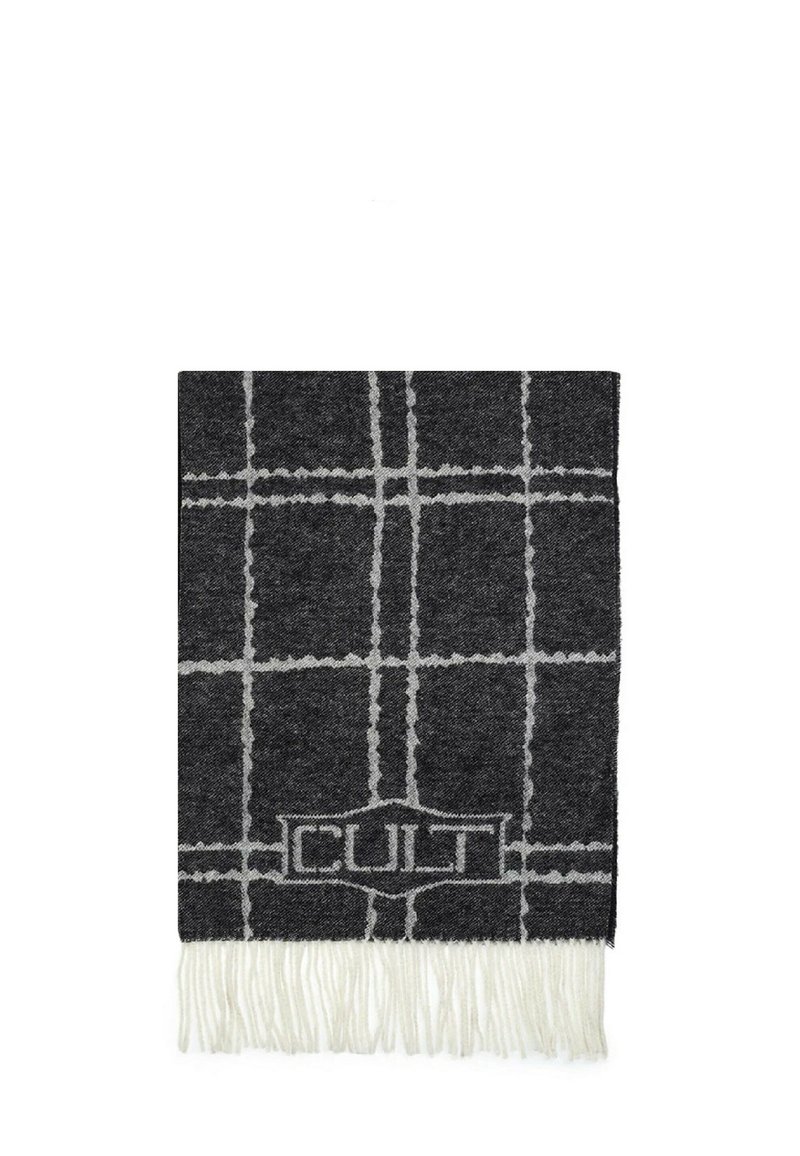 Coperta in lana grigia scura con un motivo a griglia bianca, caratterizzata da un logo centrale "CULT" e frange bianche lungo il bordo inferiore.