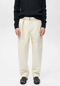 Mango - STARR - Relaxed fit jeans - off white Thumbnail Image 1