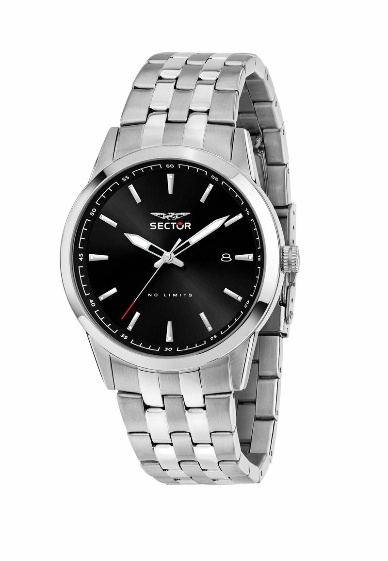Orologio in acciaio inossidabile argentato con quadrante nero, indici delle ore luminescenti e accenti rossi. Presenta un bracciale a maglie e un display della data.