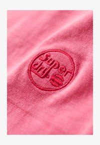 Niet geselecteerd, desert rose pink