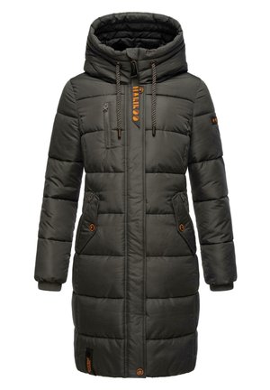 Pikk, kapuutsiga puffjakker tumesinises, millel on tikanditöö tekstuur, kaks eesmist taskut nupuga sulgemisega ning oranžid logo aktsendid.