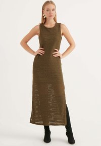 SLIT DETAILED MAXI SLEEVELESS DRESS - Maxikleid - green