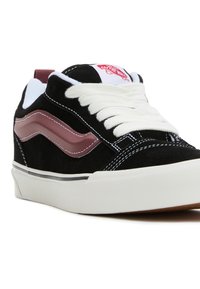 Vans KNU SKOOL UNISEX - Scarpe skate - black port