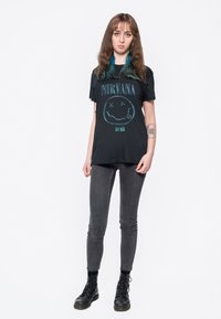 Paradiso Clothing Print T-shirt - black