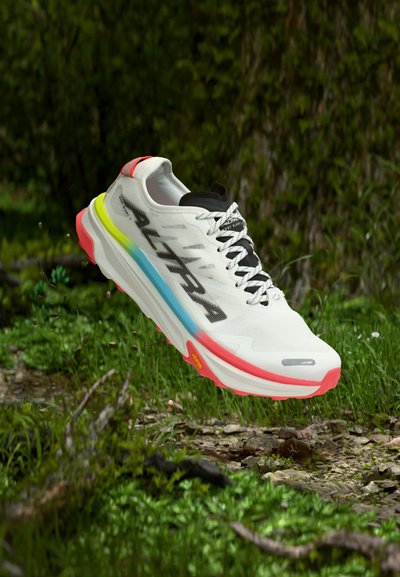 Altra MONT BLANC CARBON