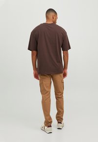 Jack & Jones Pantaloni cargo - otter