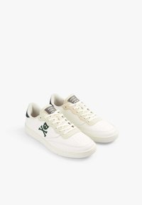 Scalpers FORD - Zapatillas - green