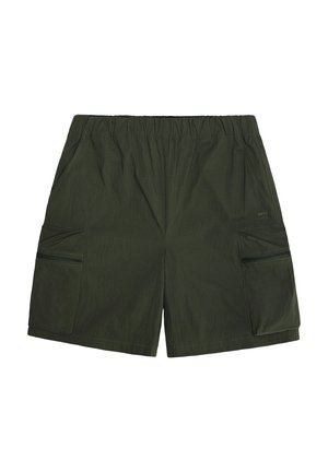 Short - green