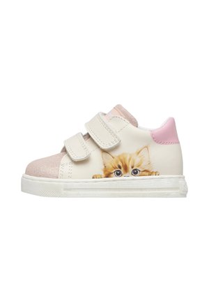 Children's sneakers with a cream leather upper, pink accents, and a glittery toe cap featuring a kitten graphic on the side. Velcro straps.