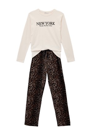 SET - Yöasusetti - brown