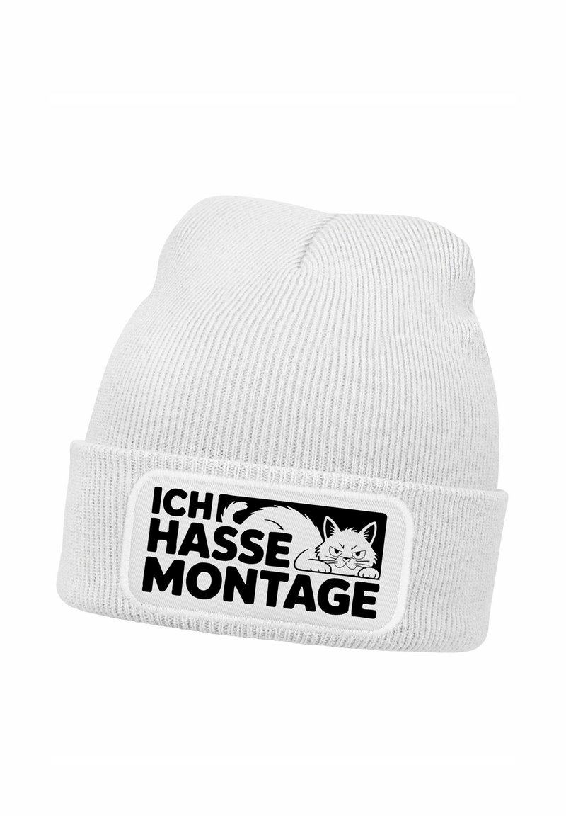 White knitted beanie featuring a black patch with the text "ICH HASSE MONTAGE" and an illustration of a cat. Text is bold against the patch.