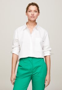 Tommy Hilfiger POPLIN EASY FIT - Button-down blouse - th optic white