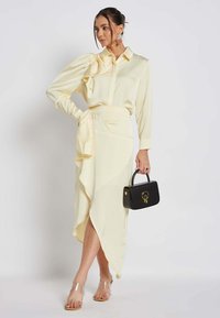 Be Sunset ANNE - Dolgo krilo - off white