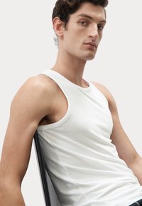 Autograph SLEEVELESS - Top - white