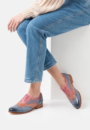 Melvin & Hamilton, Derbies - blue