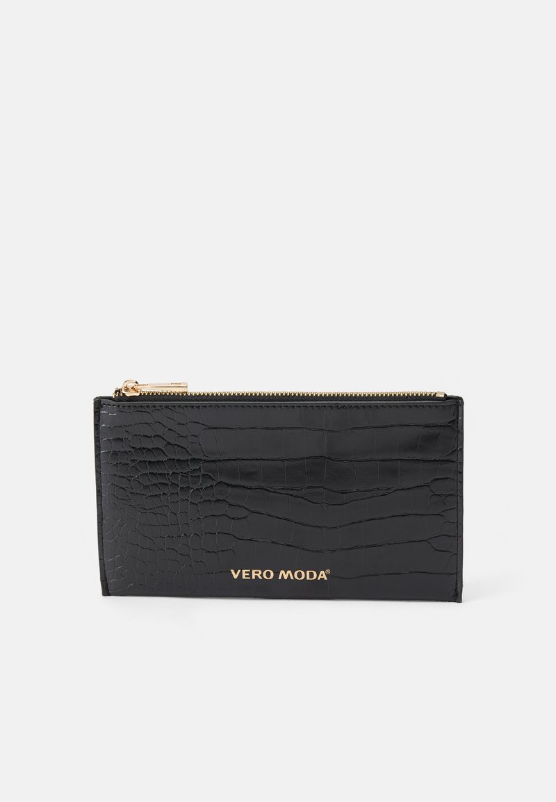 Črn usnjen denarnica z krokodiljo teksturo, zlatim zadrgo in zlatim logotipom "VERO MODA" na sprednji strani. Pravokotna oblika, kompaktna velikost.