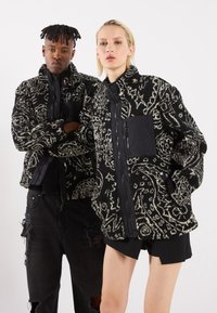 YOURTURN UNISEX - Fleecetakki - black