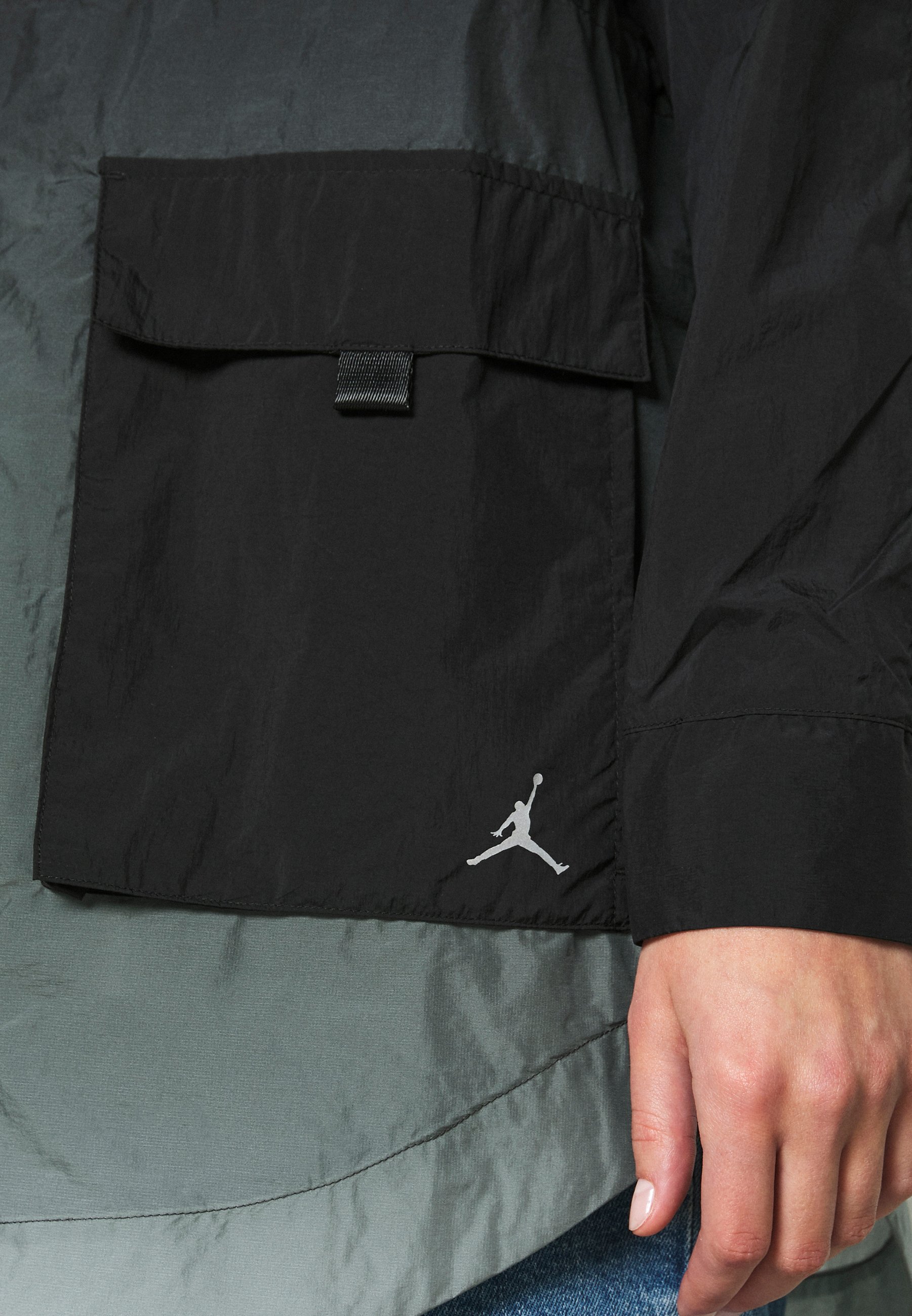 jordan windbreaker jackets