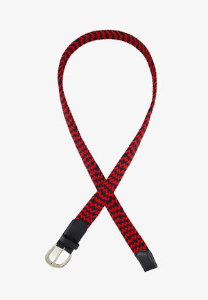 Geweven riem met een rood en zwart zigzagpatroon, met leren accenten en een zilveren metalen gesp. Flexibel en duurzaam ontwerp.