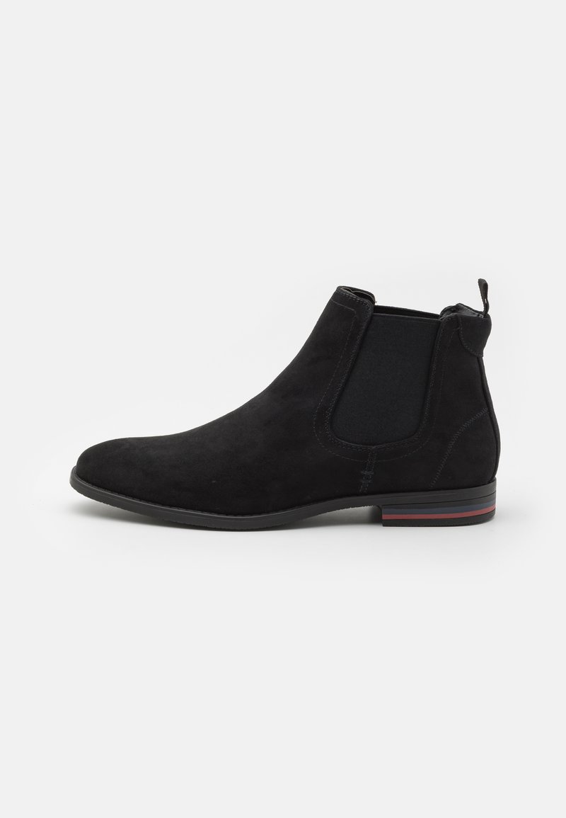Pier One UNISEX - Botines bajos - black