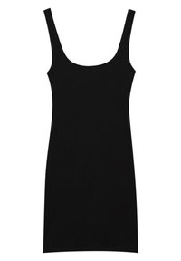 Czarna prążkowana sukienka na ramiączkach z dekoltem w łódkę i wąskimi ramiączkami, charakteryzująca się dopasowaną sylwetką i długością do kolan.