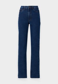 Jeans de denim azul oscuro de cintura alta con corte recto, cinco bolsillos y costuras contrastantes a lo largo de las costuras.
