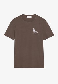 Unselected, mole